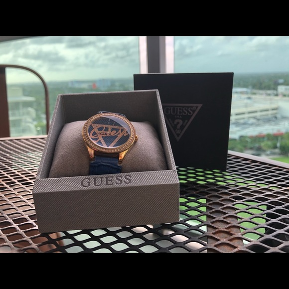 Guess Blue Watch - Picture 2 of 6